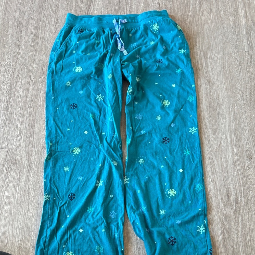 Life Is Good Kids Pajama Bottoms - Teal Snowflake